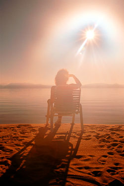 lt_beachgirl.jpg lt_beachgirl.jpg