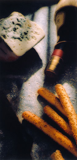 hr_dibottle-cheese.jpg hr_dibottle-cheese.jpg